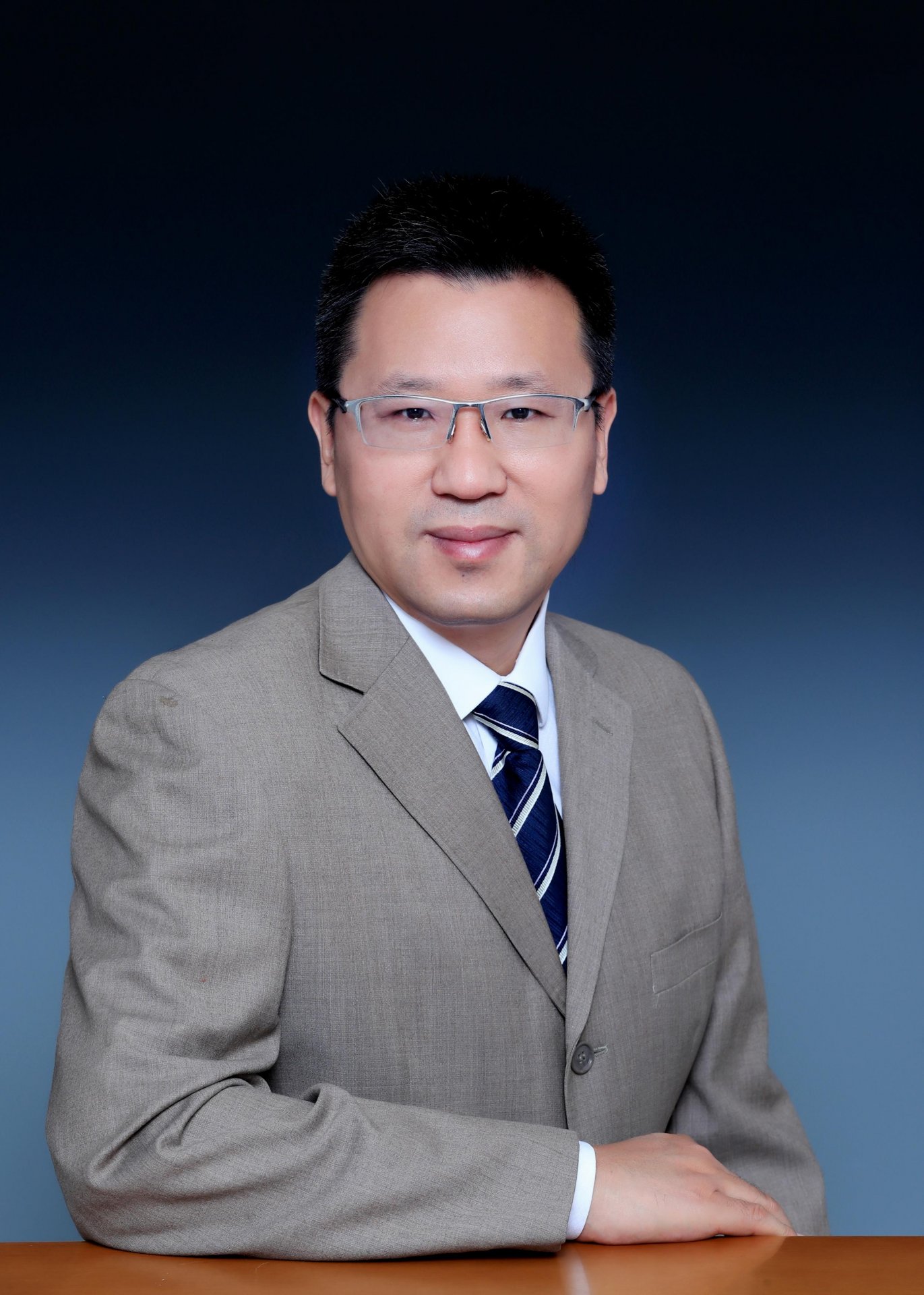 中国行政管理学会常务理事