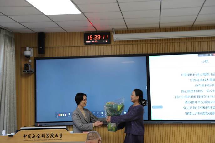 实现了对外贸易的跨越式增长
