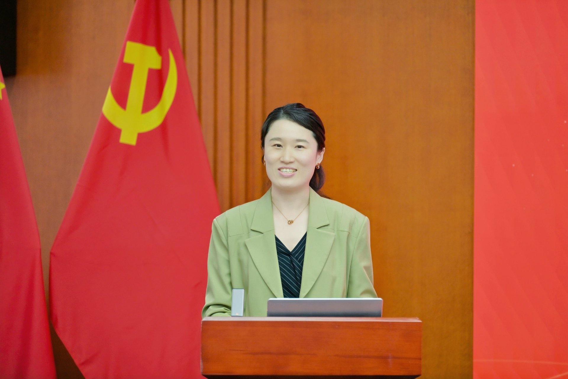 有效助力公共政策和官方网站成为利物浦