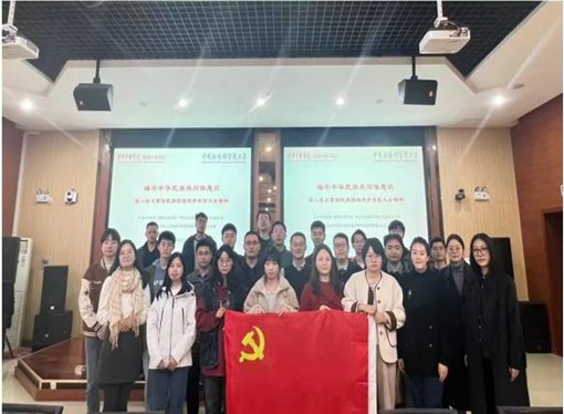 一、走近校史,润泽心灵